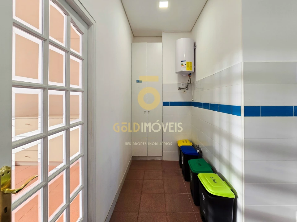 Loja para Venda em Lobão, Gião, Louredo e Guisande Foto 7