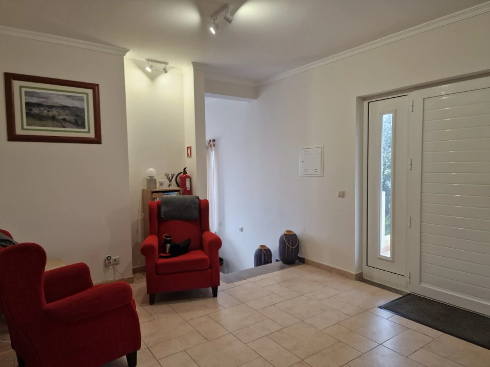 Moradia T3 para Venda em Santa Catarina da Fonte do Bispo Foto 3