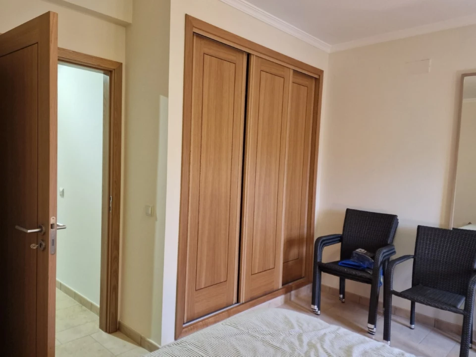 Moradia T3 para Venda em Santa Catarina da Fonte do Bispo Foto 10