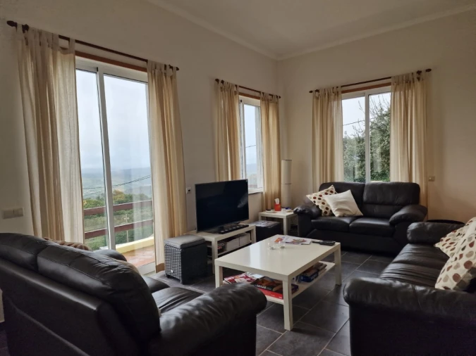 Moradia T3 para Venda em Santa Catarina da Fonte do Bispo Foto 5