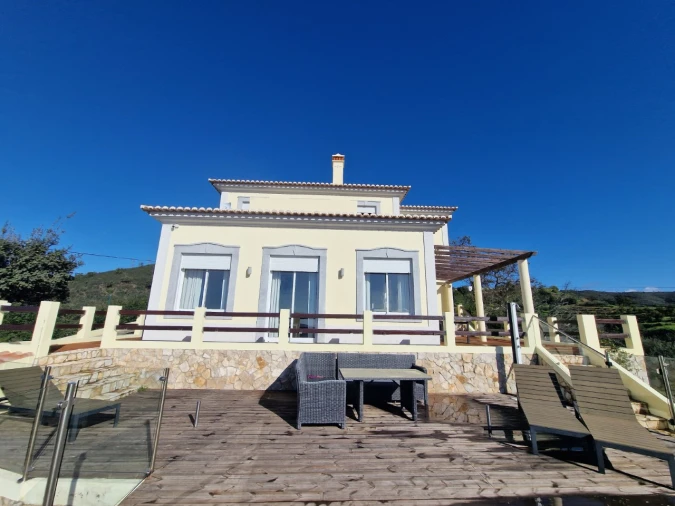 Moradia T3 para Venda em Santa Catarina da Fonte do Bispo Foto 24