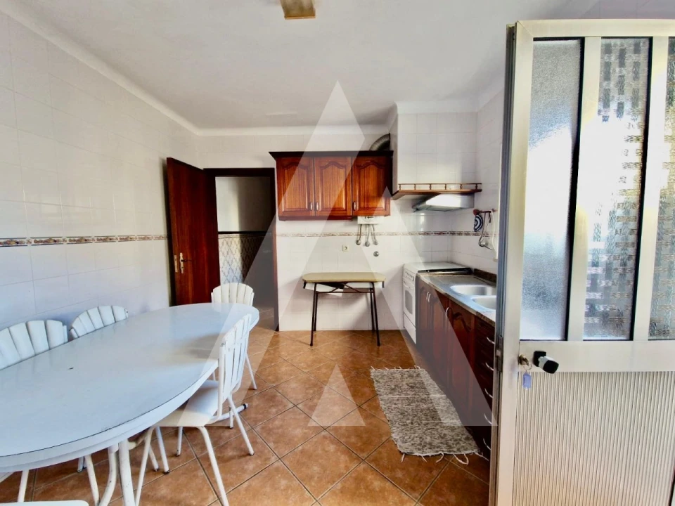 Moradia T6 para Venda em Gafanha da Encarnação Foto 21