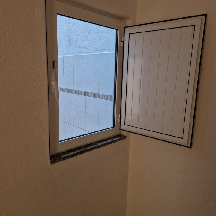 Apartamento T2 para Venda em Sé e São Lourenço Foto 10