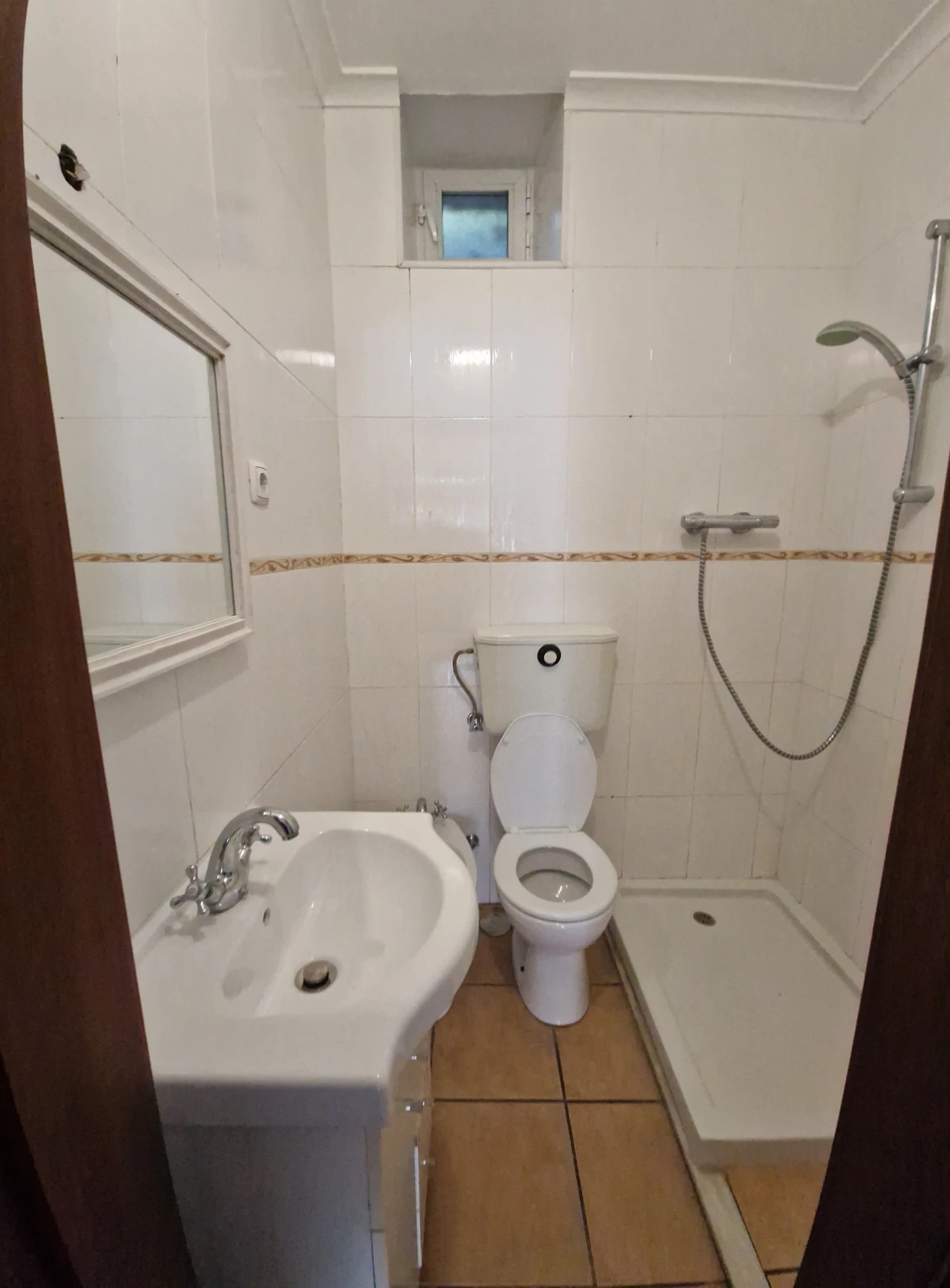 Apartamento T2 para Venda em Sé e São Lourenço Foto 16