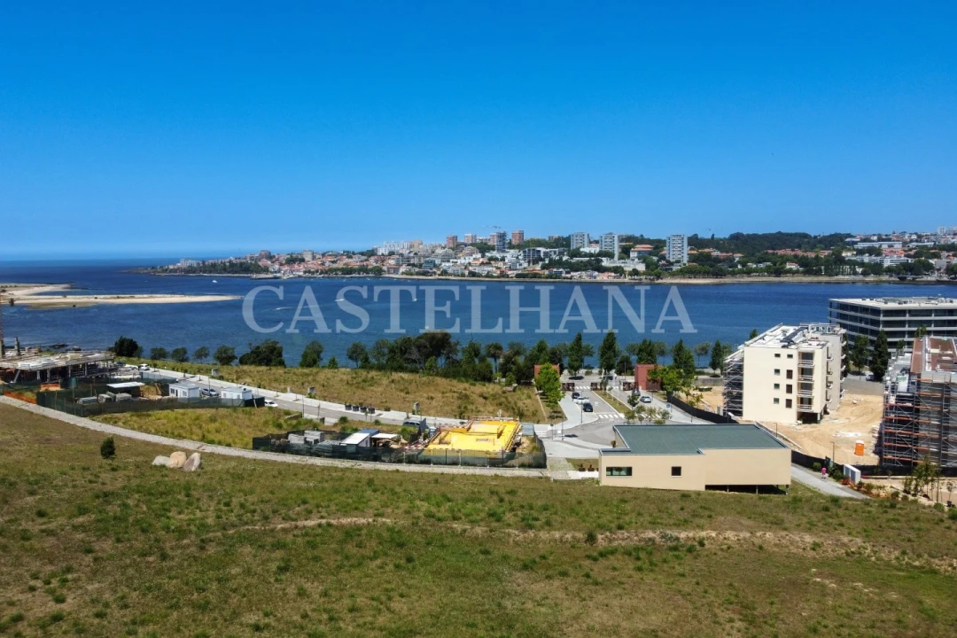 Apartamento T3 para Venda em Canidelo Foto 64