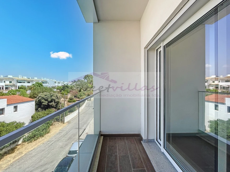 Apartamento T2 para Venda em Albufeira e Olhos de Água Foto 7