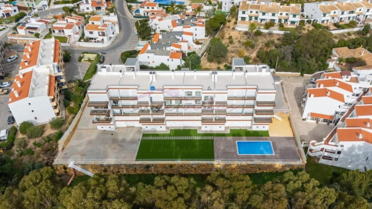 Apartamento T2 para Venda em Albufeira e Olhos de Água Foto 42