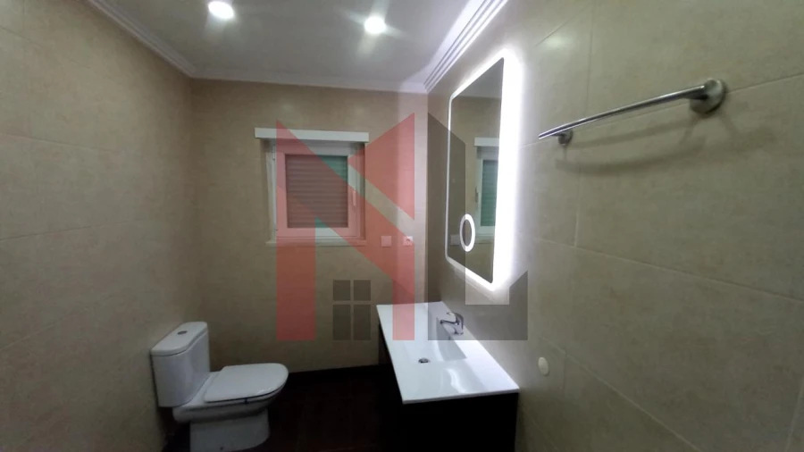 Moradia T4 para Venda em Ericeira Foto 14