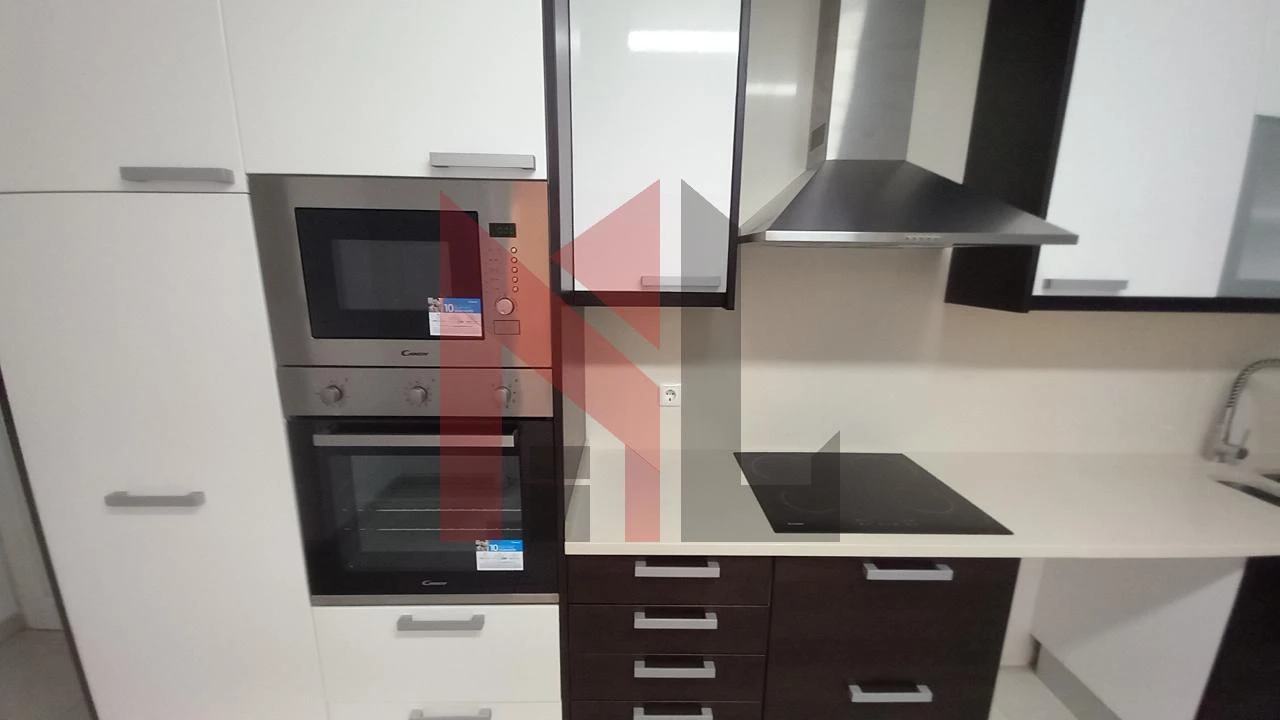 Moradia T4 para Venda em Ericeira Foto 8