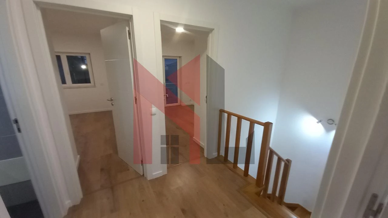 Moradia T4 para Venda em Ericeira Foto 15