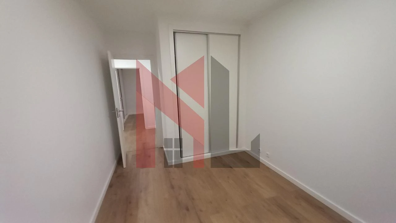 Moradia T4 para Venda em Ericeira Foto 21