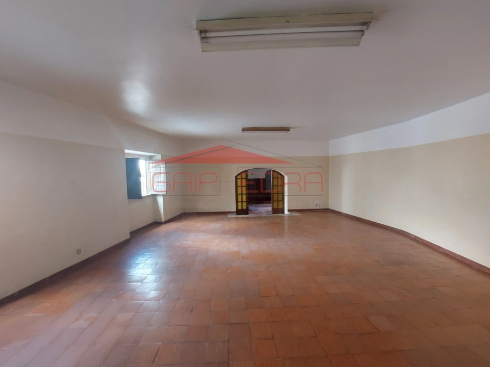 Moradia T11 para Venda em Maiorca Foto 14