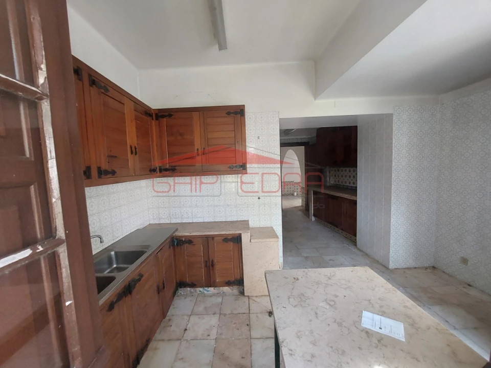 Moradia T11 para Venda em Maiorca Foto 21