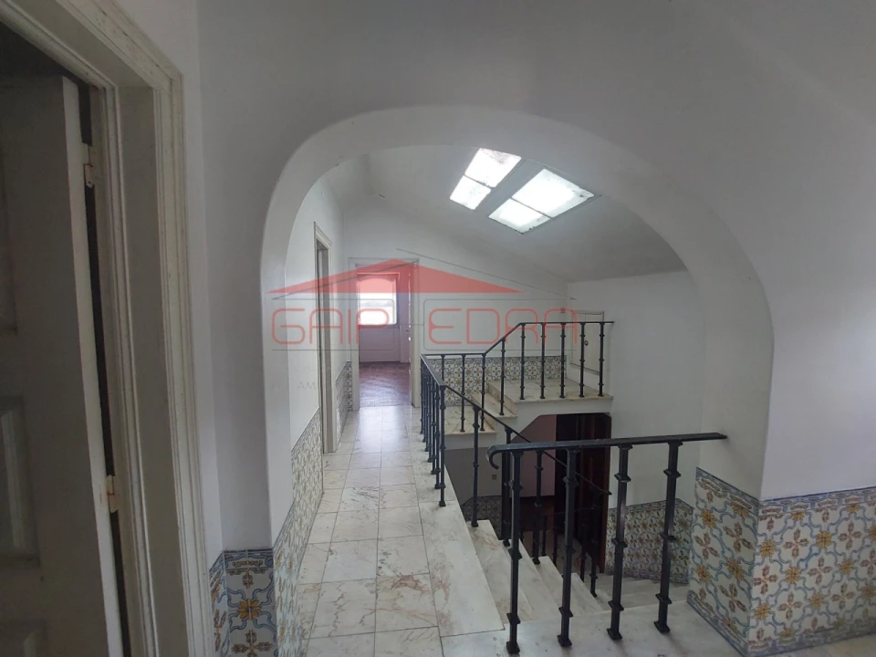 Moradia T11 para Venda em Maiorca Foto 48