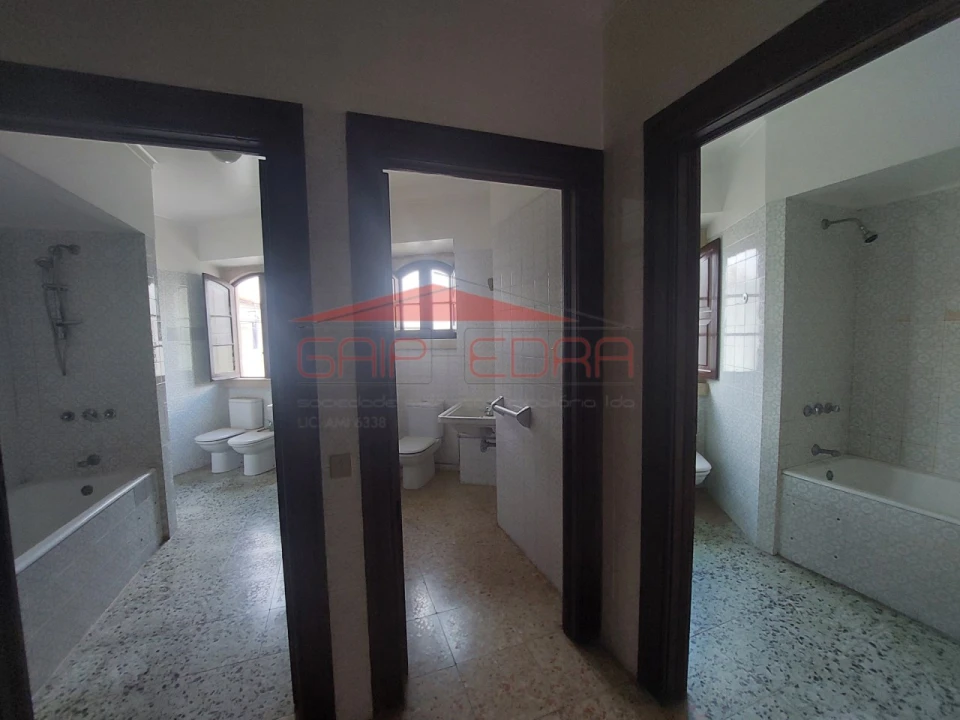 Moradia T11 para Venda em Maiorca Foto 54