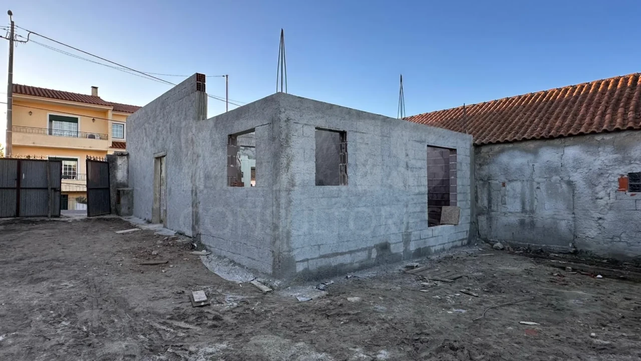 Moradia T2 para Venda em Vidais Foto 1