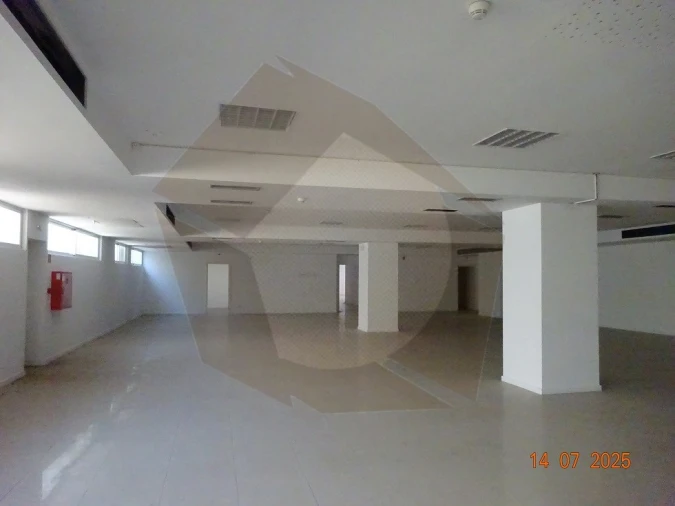 Loja para Arrendamento em Cedofeita, Santo Ildefonso, Sé, Miragaia, São Nicolau e Vitória Foto 10