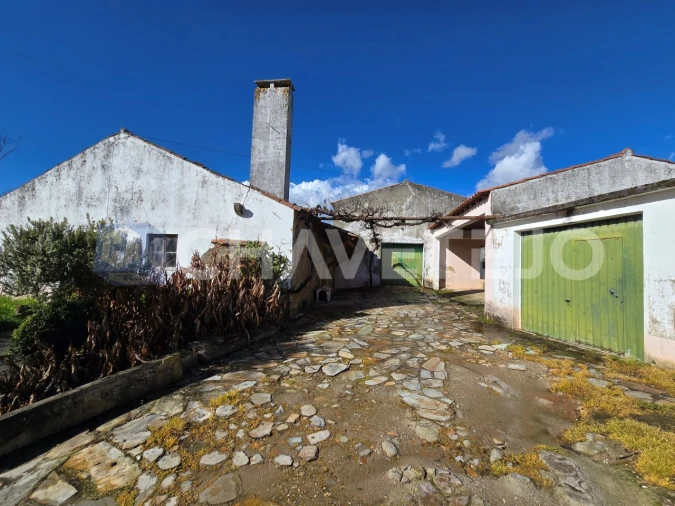 Moradia T4 para Venda em Areias e Pias Foto 20