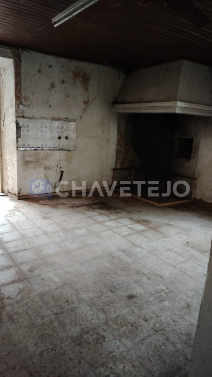 Moradia T4 para Venda em Areias e Pias Foto 4