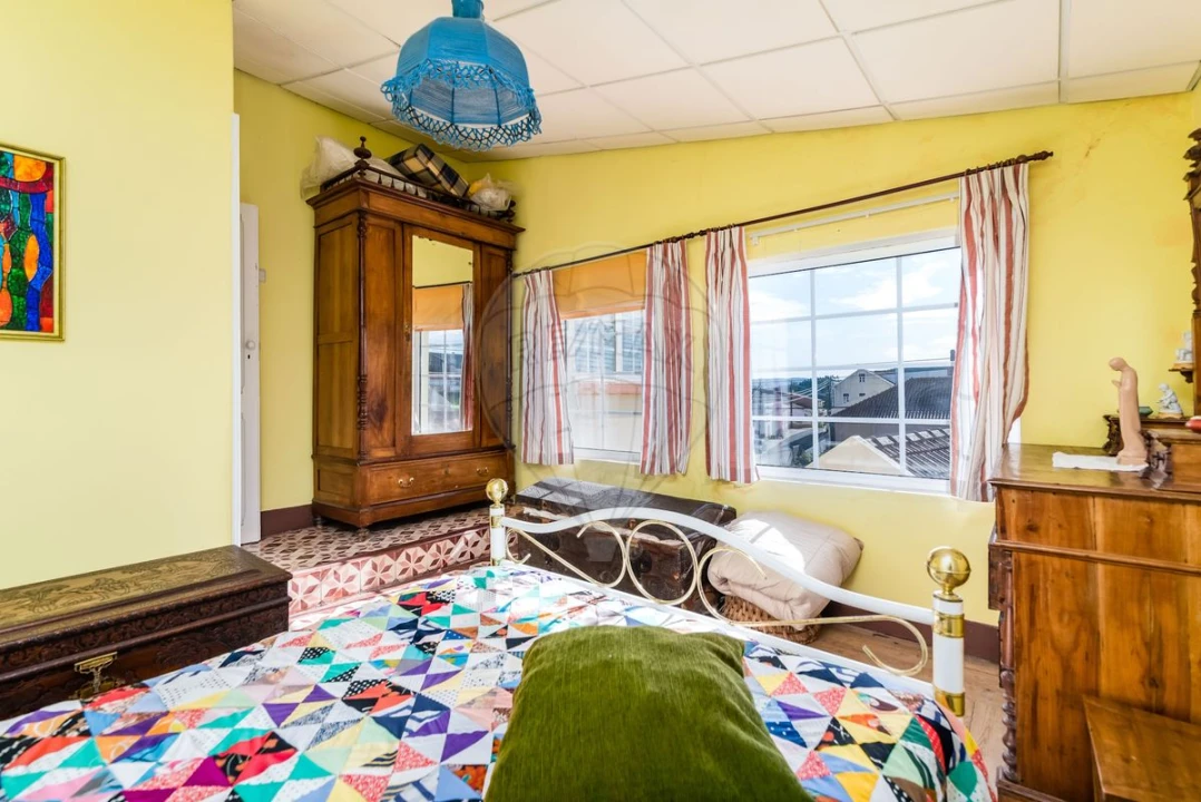 Moradia T7 para Venda em Vermelha Foto 25