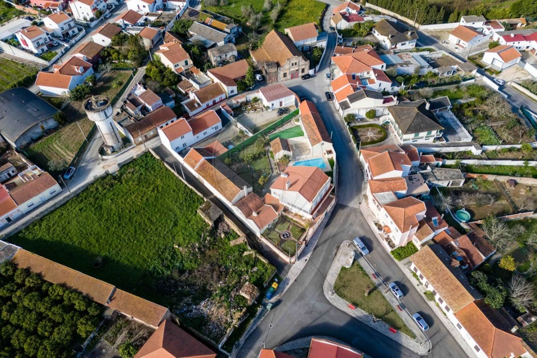 Moradia T7 para Venda em Vermelha Foto 3