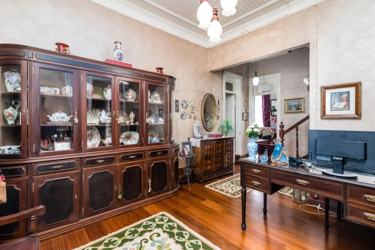 Moradia T7 para Venda em Vermelha Foto 32