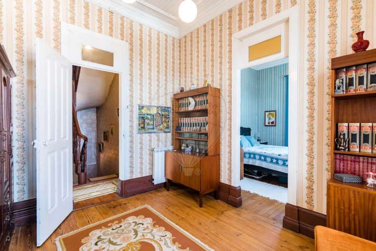 Moradia T7 para Venda em Vermelha Foto 19