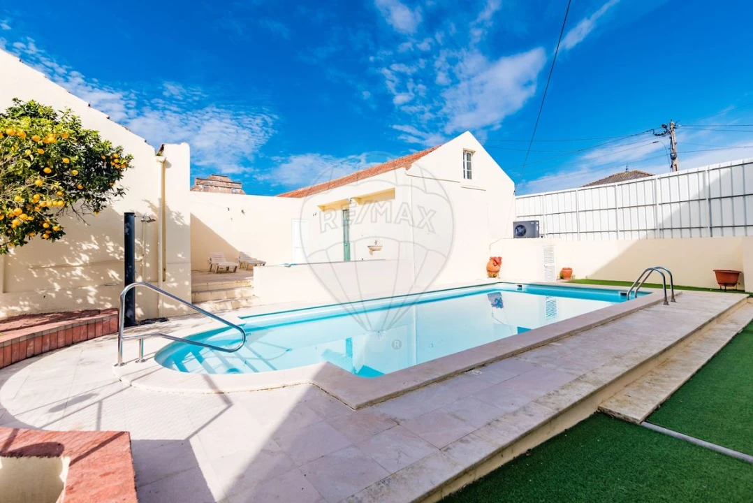 Moradia T7 para Venda em Vermelha Foto 48