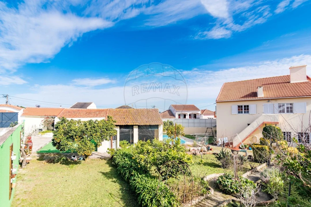 Moradia T7 para Venda em Vermelha Foto 49