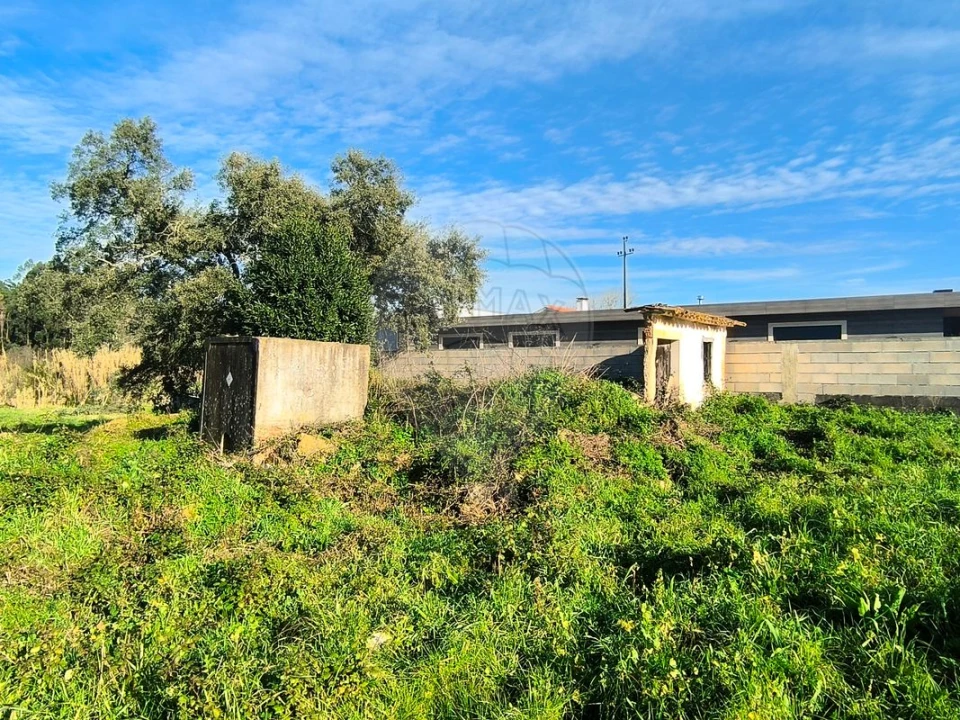 Terreno para Venda em Outeiro da Cortiçada e Arruda dos Pisões Foto 11