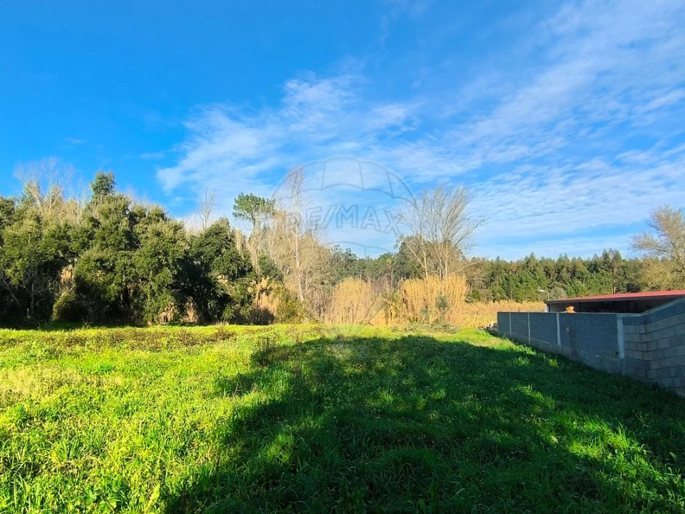 Terreno para Venda em Outeiro da Cortiçada e Arruda dos Pisões Foto 12