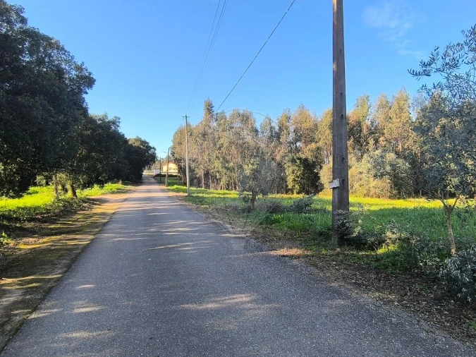 Terreno para Venda em Outeiro da Cortiçada e Arruda dos Pisões Foto 4