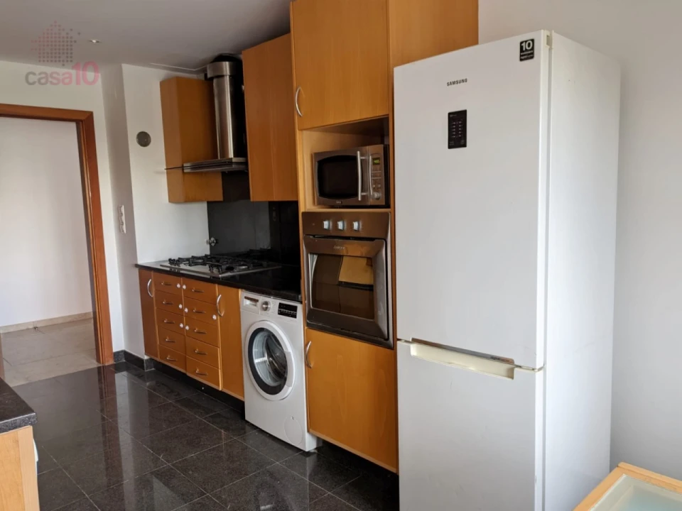 Apartamento T3 para Venda em Parque das Nações Foto 10
