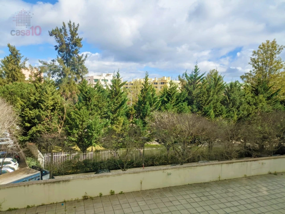 Apartamento T3 para Venda em Parque das Nações Foto 28