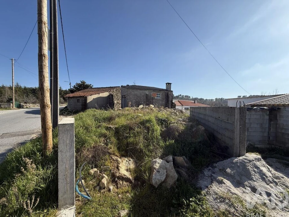 Moradia T1 para Venda em Mouçós e Lamares Foto 25
