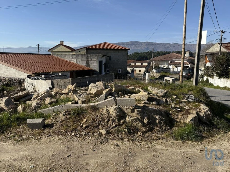Moradia T1 para Venda em Mouçós e Lamares Foto 9