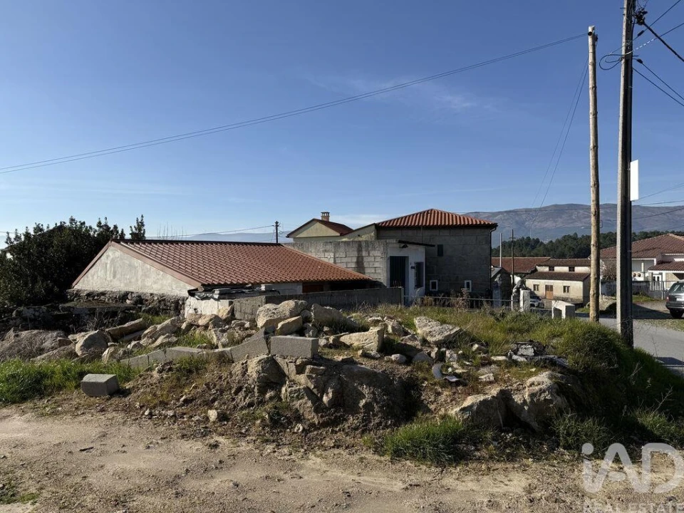 Moradia T1 para Venda em Mouçós e Lamares Foto 26