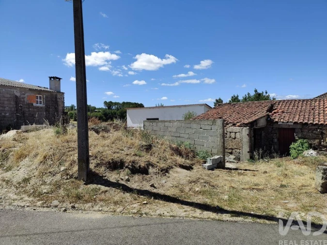 Moradia T1 para Venda em Mouçós e Lamares Foto 21
