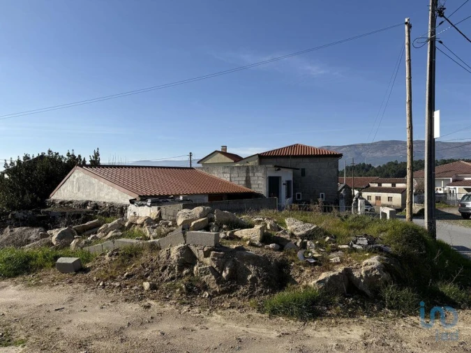 Moradia T1 para Venda em Mouçós e Lamares Foto 6