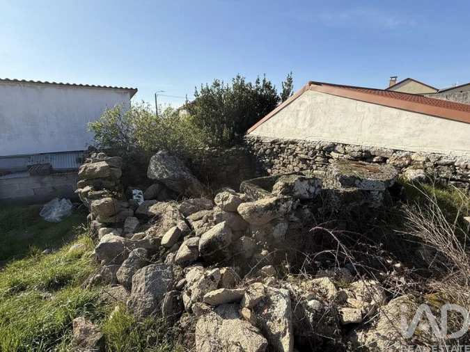 Moradia T1 para Venda em Mouçós e Lamares Foto 28