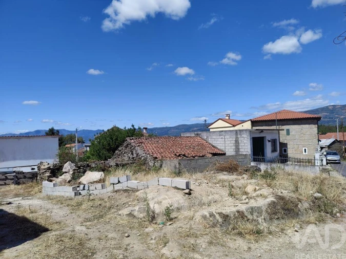 Moradia T1 para Venda em Mouçós e Lamares Foto 22