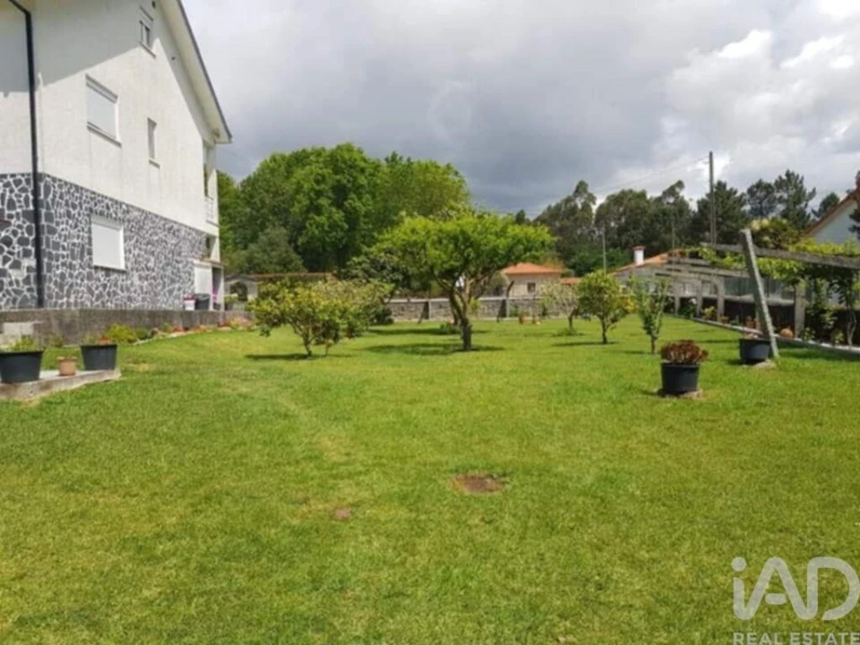 Moradia T3 para Venda em Aldreu Foto 18