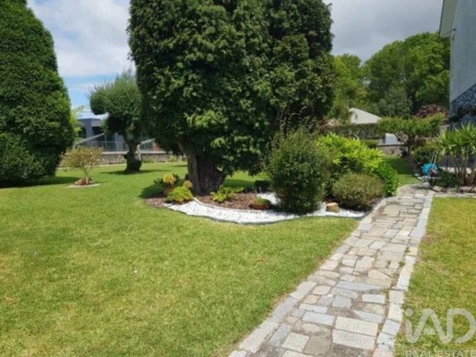 Moradia T3 para Venda em Aldreu Foto 20