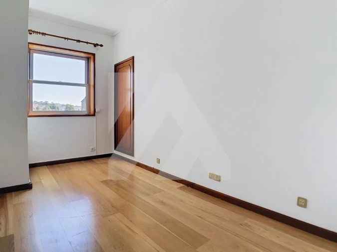 Apartamento T4 para Venda em Ovar, São João, Arada e São Vicente de Pereira Jusã Foto 3