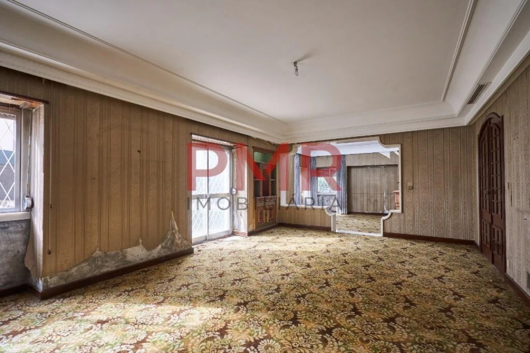 Moradia T7 para Venda em Alvalade Foto 23