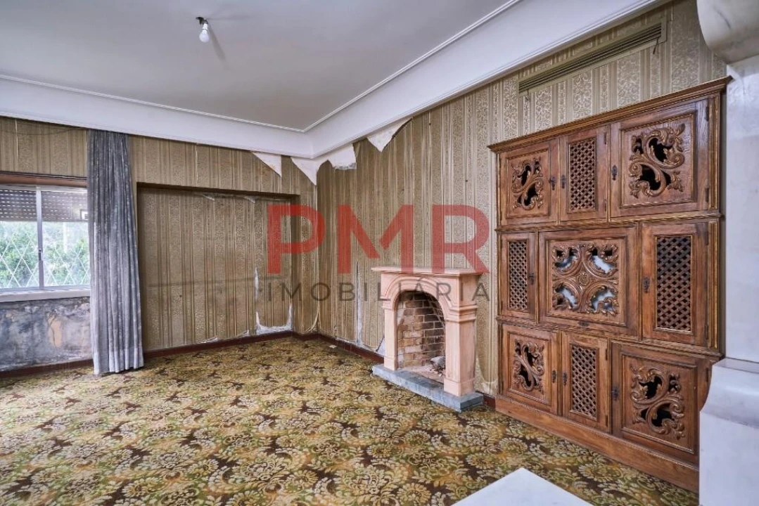 Moradia T7 para Venda em Alvalade Foto 24