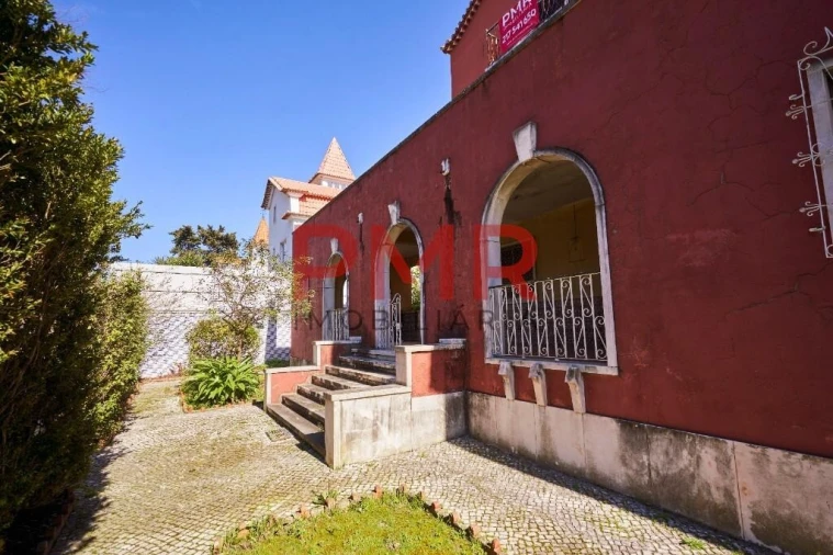 Moradia T7 para Venda em Alvalade Foto 16