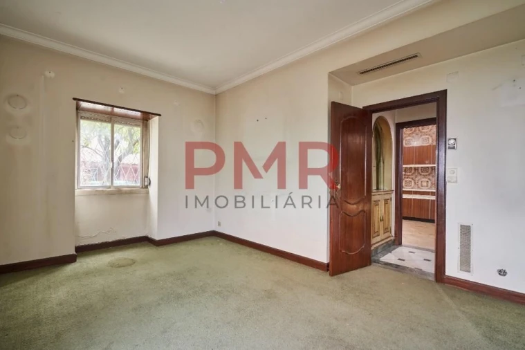 Moradia T7 para Venda em Alvalade Foto 29