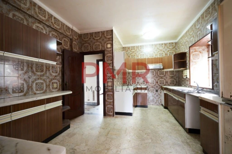 Moradia T7 para Venda em Alvalade Foto 25