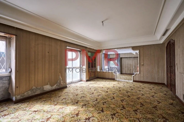 Moradia T7 para Venda em Alvalade Foto 23